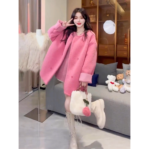 原版多做了五百件/清羊羔毛外套