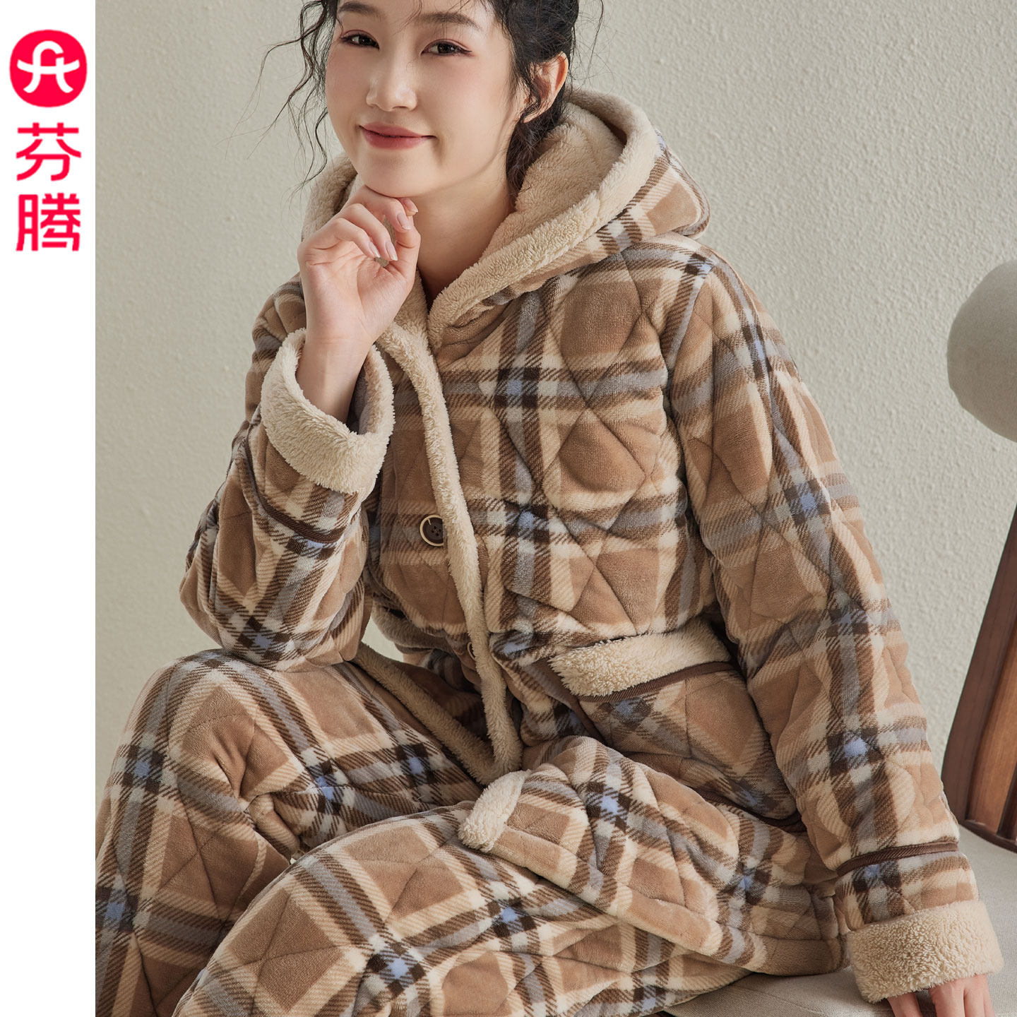 芬腾冬三层加厚珊瑚绒夹棉睡衣女