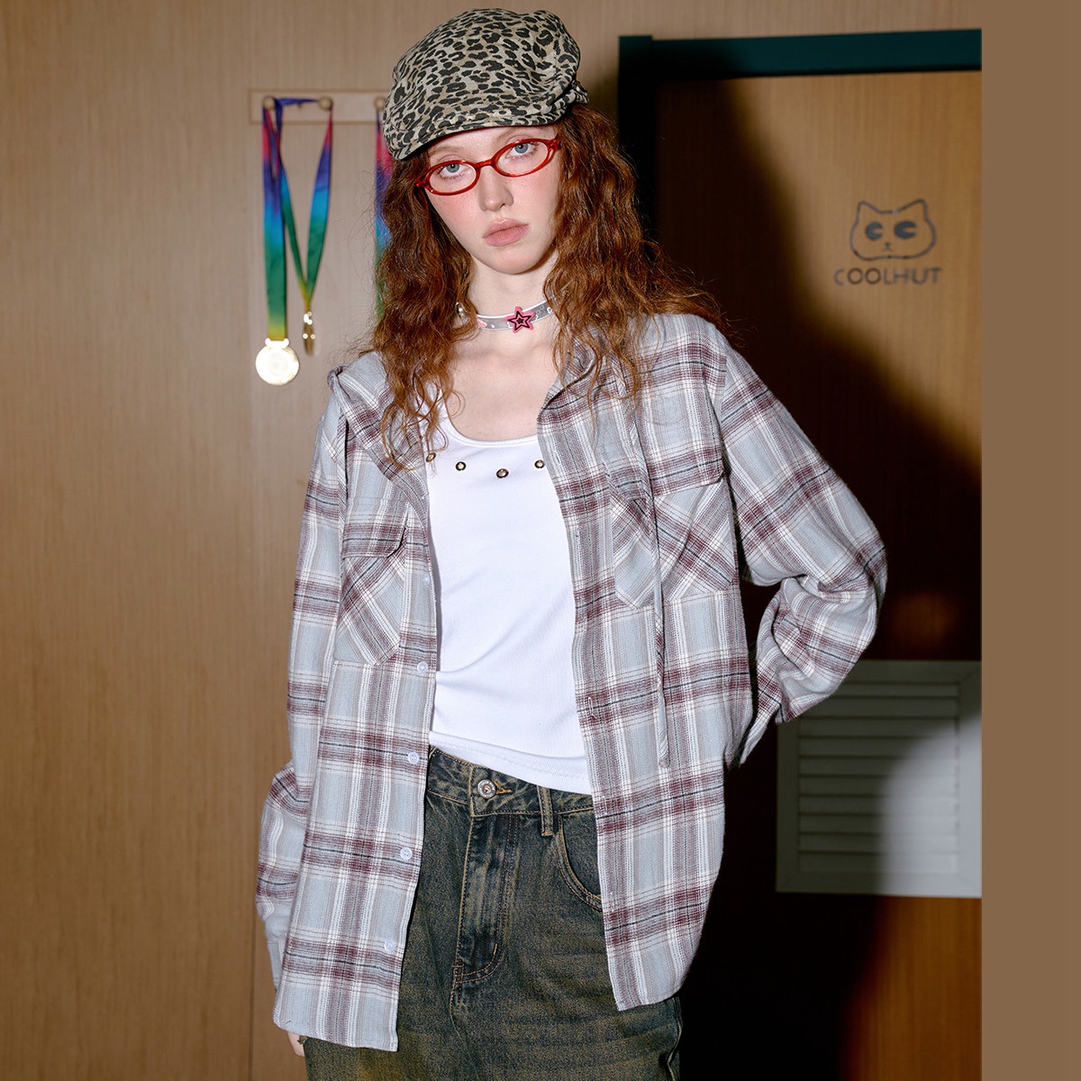 品牌特卖店专柜[C] 磨毛复古慵懒风格子连帽衬衫宽松设计感叠穿