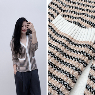 划算！寺山同款间色  57%桑蚕丝43%棉春秋V领条纹针织薄开衫毛衣