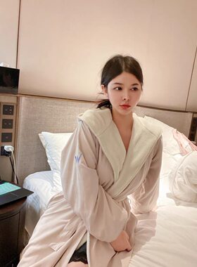 Hilton刺绣WH五酒店加绒长款男女情侣超细纤维睡袍带帽浴袍衫