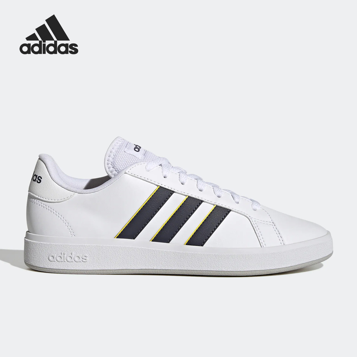 阿迪达斯正品男子透气运动板鞋