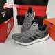 Ultraboost男子透气休闲减震运动跑鞋 Adidas 阿迪达斯正品 G55612