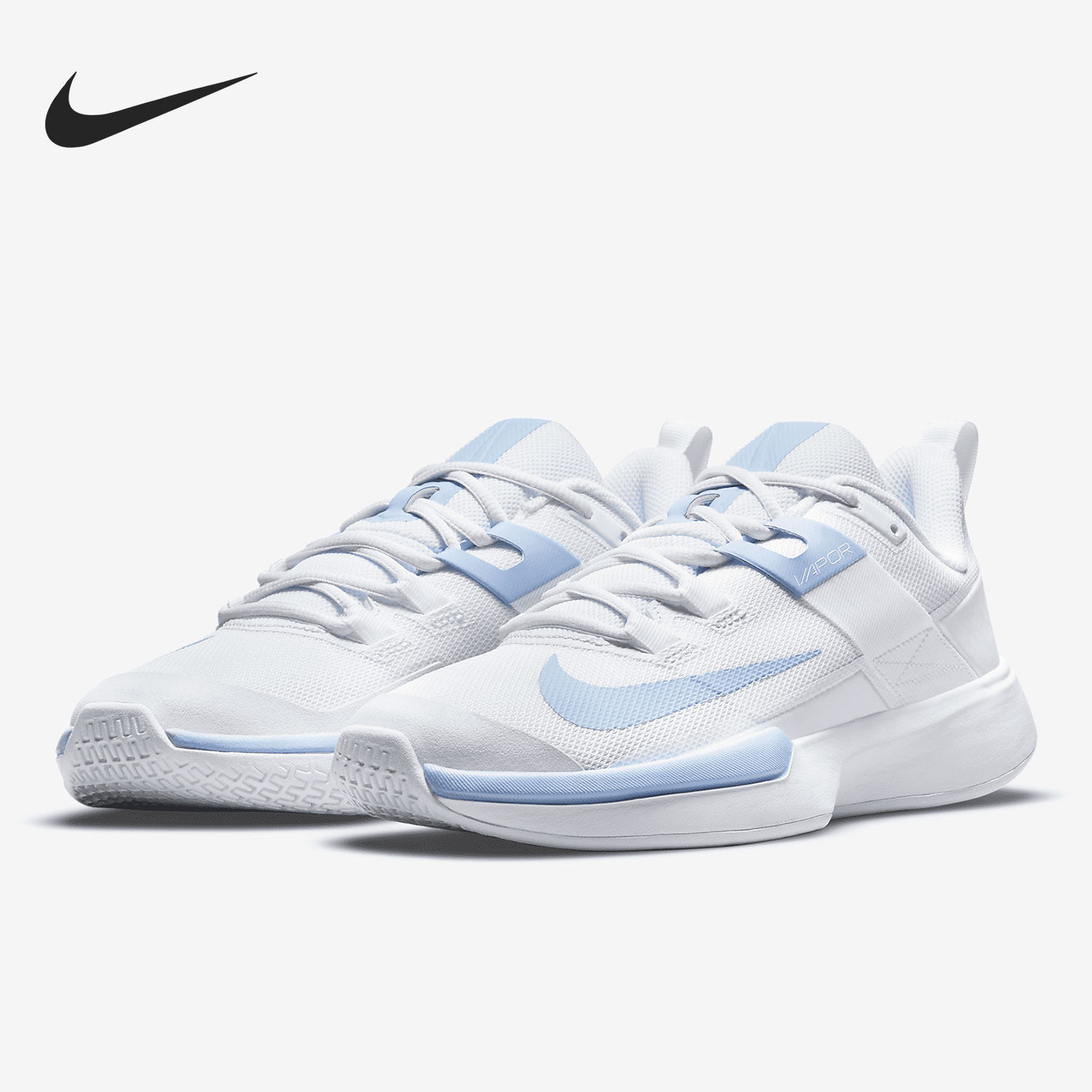 耐克女子运动透气训练网球鞋