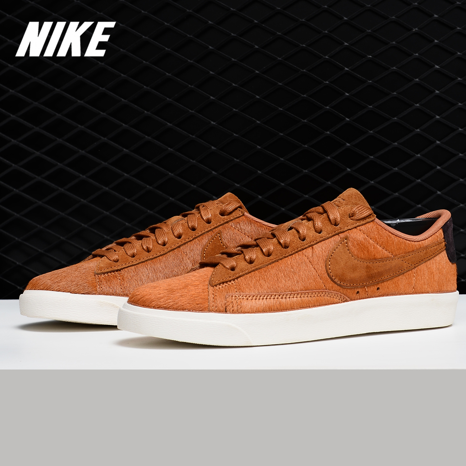 耐克舒适运动女子休闲板鞋正品