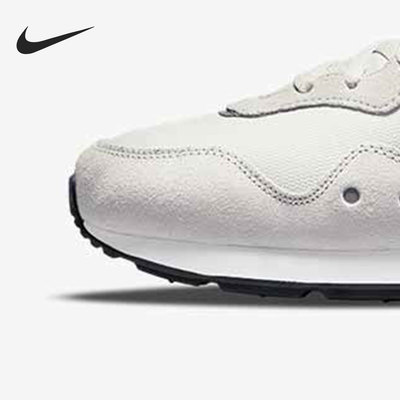 耐克男子透气运动休闲鞋