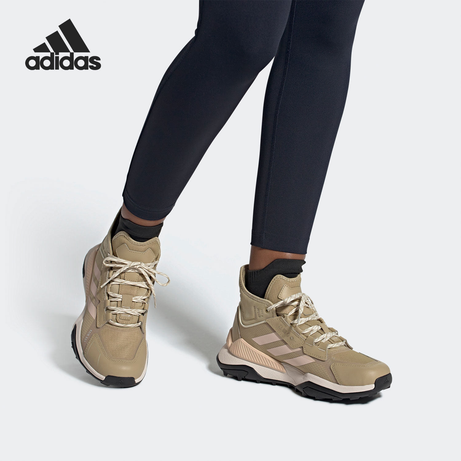 Adidas/阿迪达斯正品夏季新款女子运动户外徒步鞋FY9717