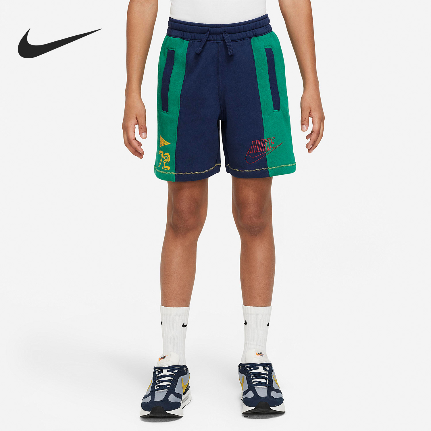 耐克大童运动透气五分裤短裤