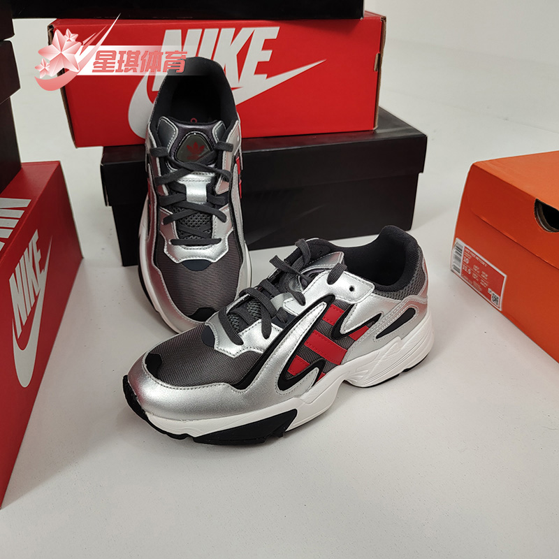 adidas阿迪达斯运动鞋