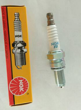 比亚乔 NC250  125 150发动机用进口火花塞CR7EB对应CR8EB