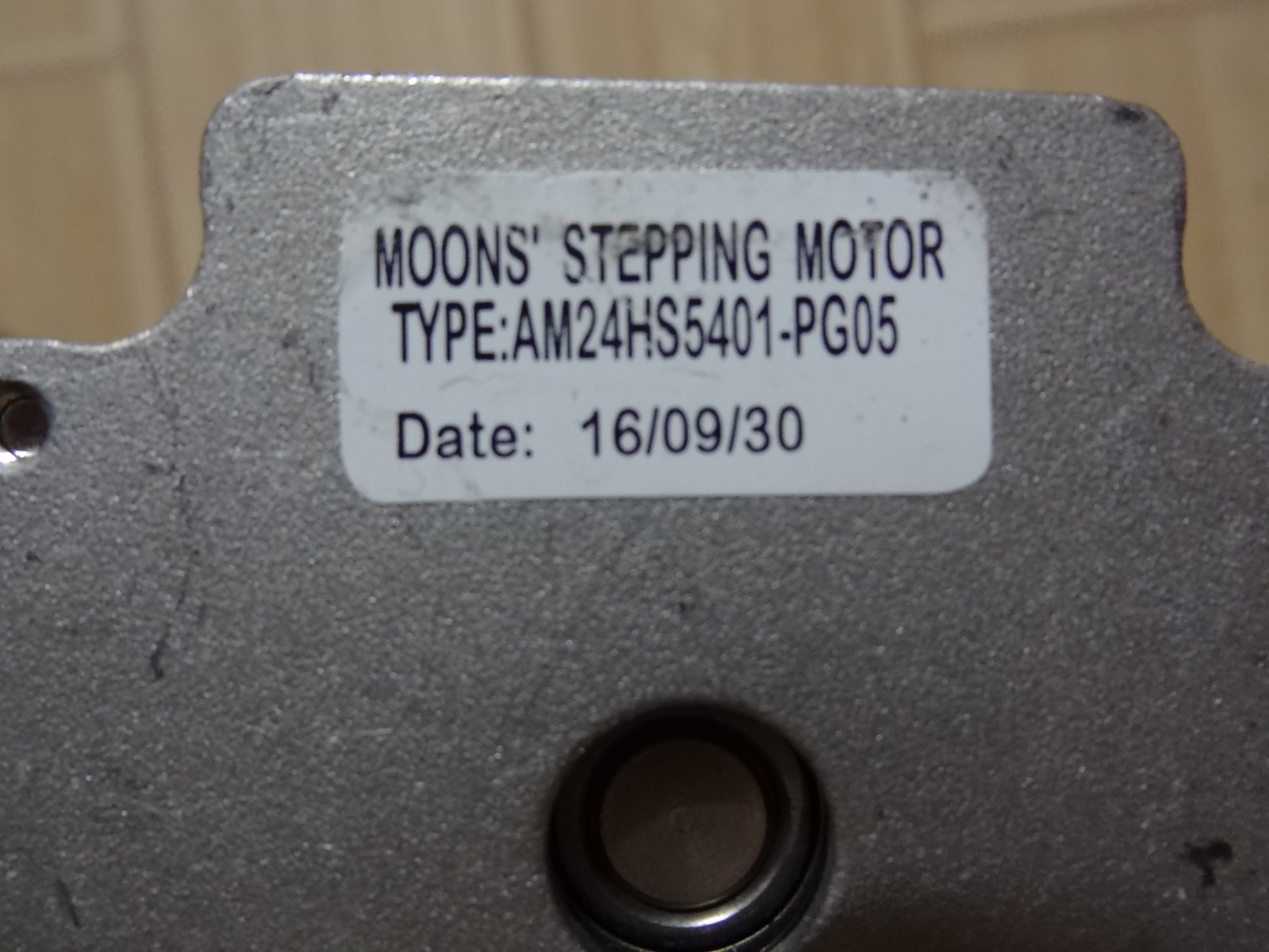 拆机鸣志moons步进电机am24hs5401-pg05 配行星减速机