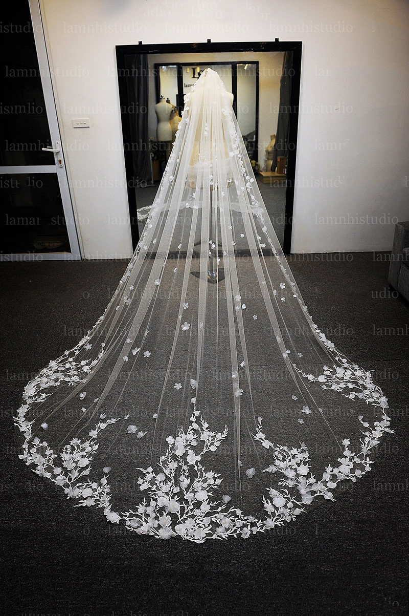 头纱主婚纱新娘长款拖地单层头饰超仙蕾丝花瓣婚礼网红拍摄道具