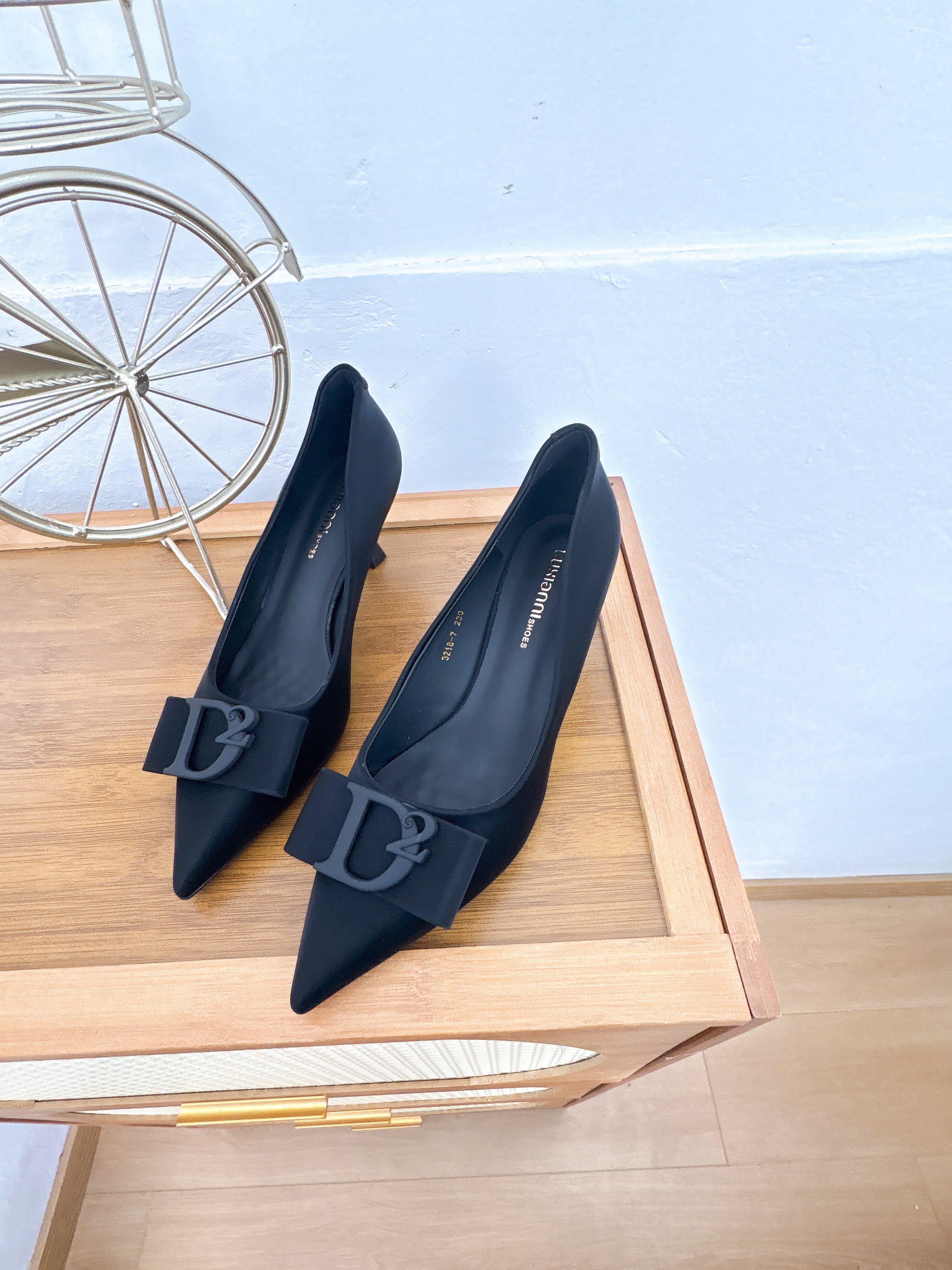 2026新款蝴蝶结高跟鞋女细跟中低跟百搭黑色法式浅口尖头单鞋女鞋