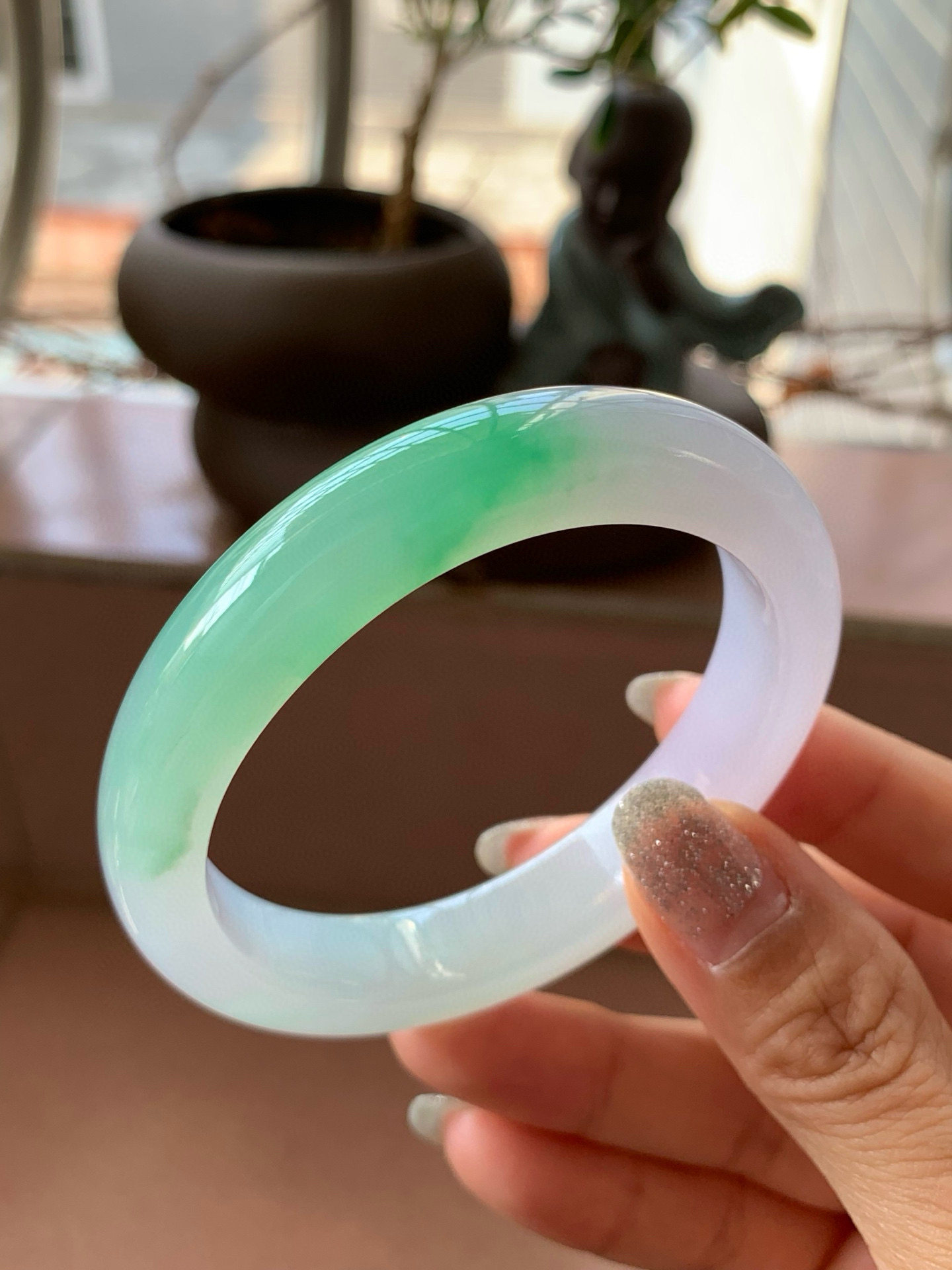 【小陈翡翠】缅甸天然翡翠a货冰浅粉紫底飘绿花55-56贵妃翡翠手镯