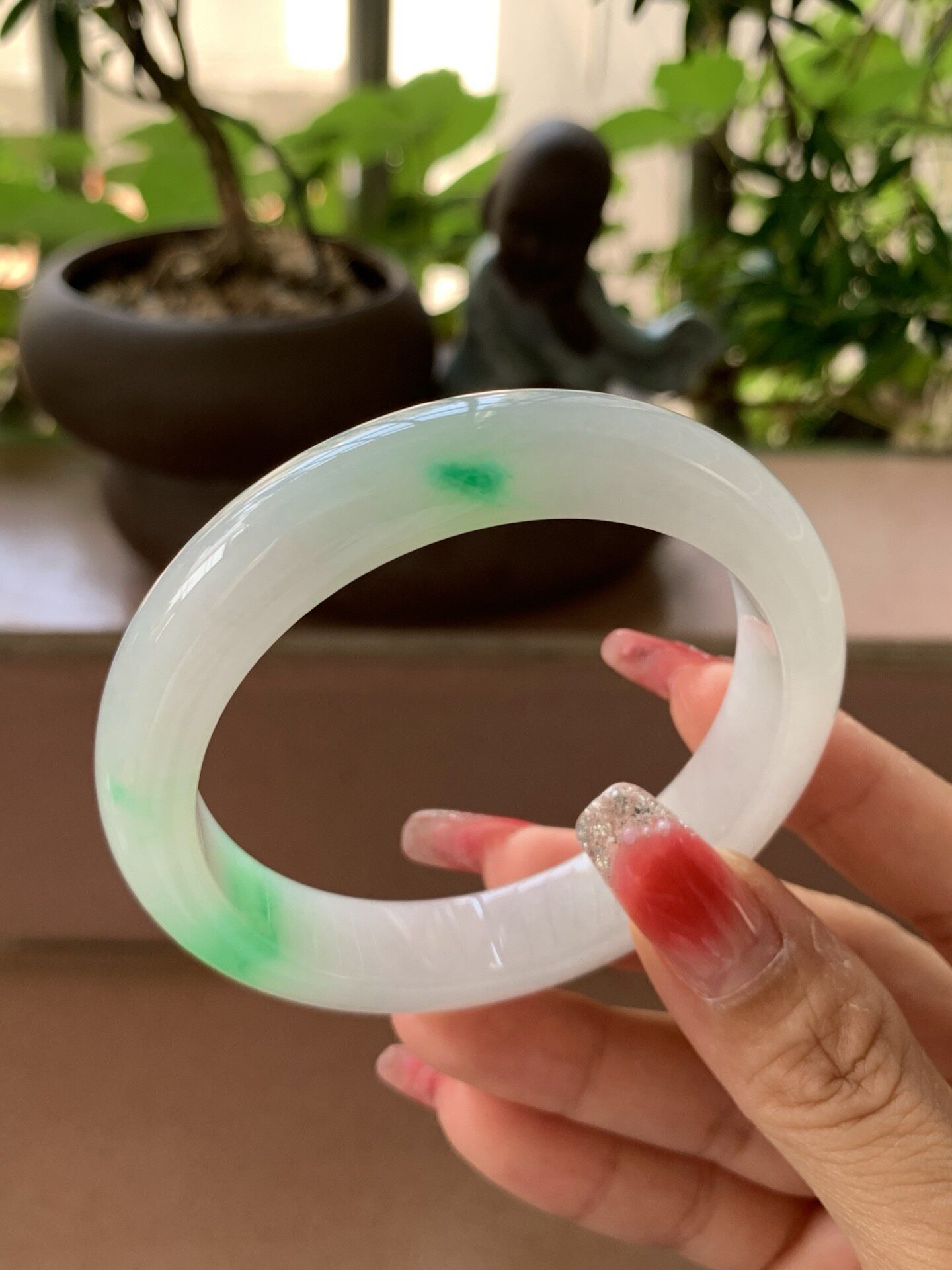 【小陈翡翠】缅甸天然翡翠A货白底飘阳绿57正圈翡翠手镯