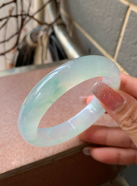 【小陈翡翠】缅甸天然翡翠A货冰飘浅绿53-54正圈翡翠手镯