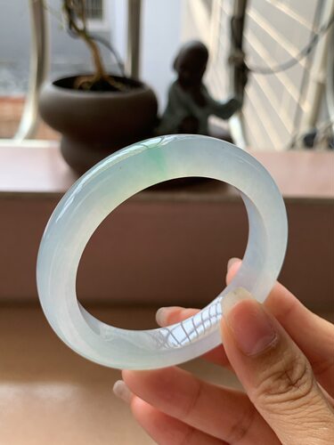 【小陈翡翠】缅甸天然翡翠A货冰飘金丝绿53正圈翡翠手镯