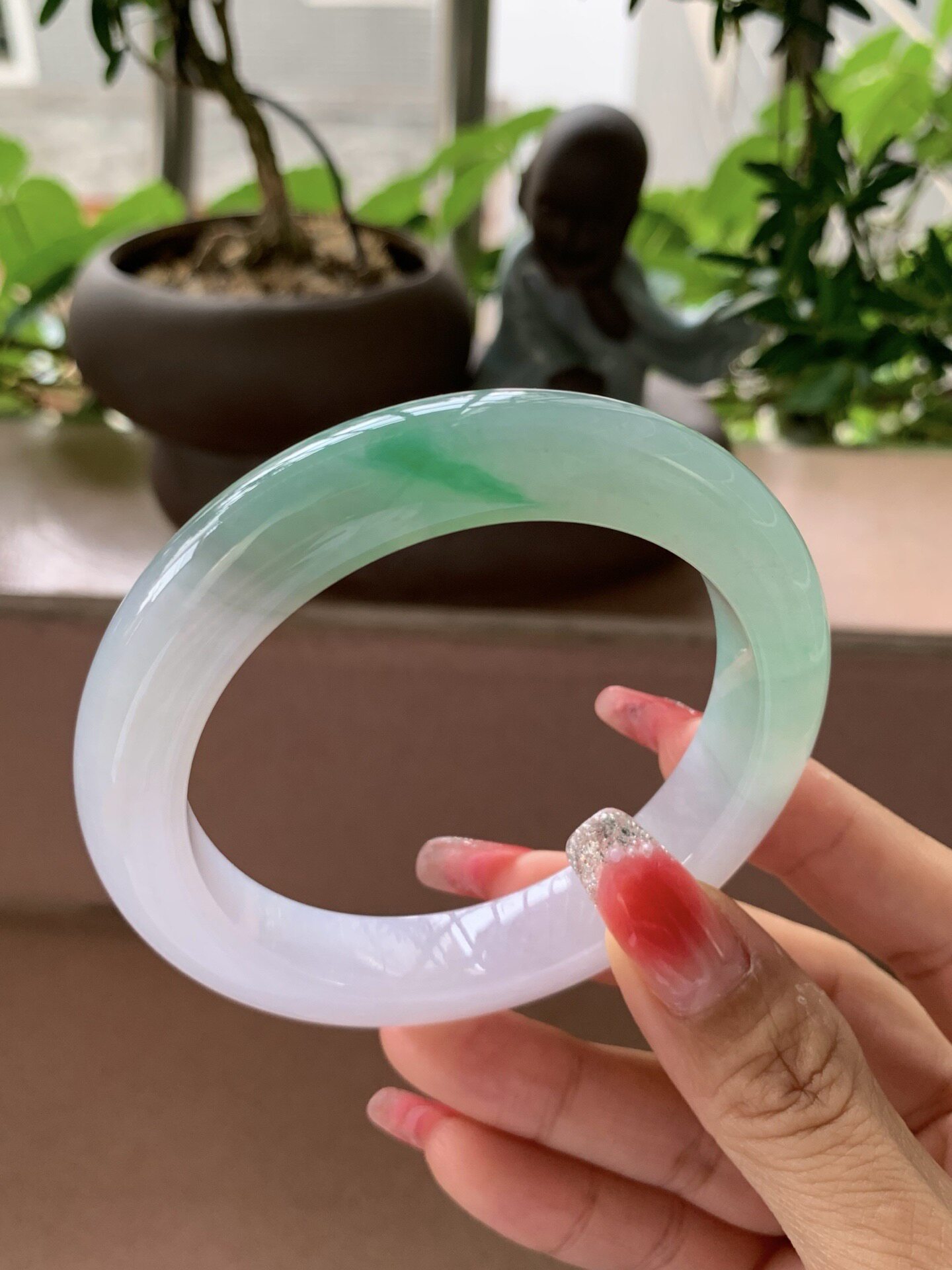 【小陈翡翠】缅甸天然翡翠A货浅粉紫飘绿花59-60大圈口正圈手镯