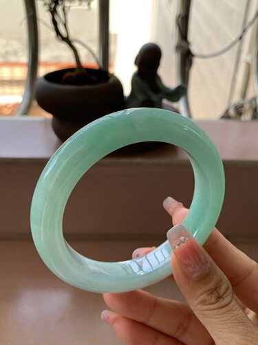 【小陈翡翠】缅甸天然翡翠A货果阳绿60-61大圈口正圈翡翠手镯