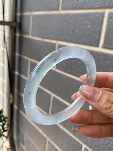 【小陈翡翠】缅甸天然翡翠A货冰种飘兰花52圆条翡翠手镯