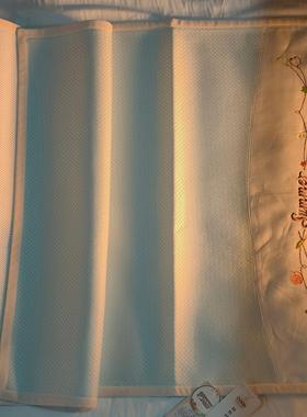 适婴坊竹纤维儿童吸汗凉席宝宝凉席冰丝凉席