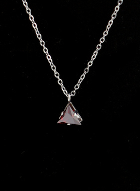 韩国东大门设计三角几何钻项链女钛钢简约气质轻奢锁骨链礼物潮款