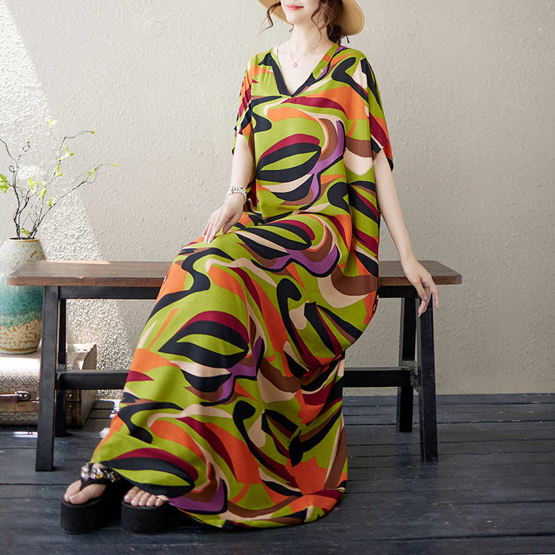 女装V领花色显瘦文艺复古度假长裙250斤超长袍子蝙蝠袖舒服柔软