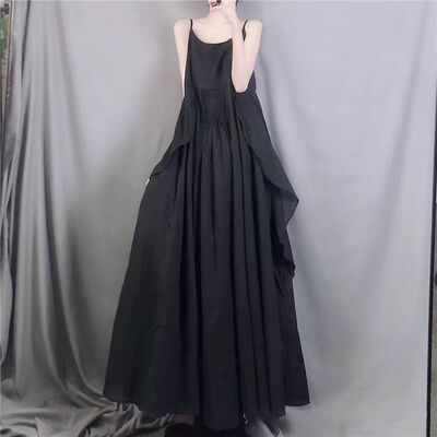 棉麻吊带裙女夏季新款文艺范不规则下摆压褶纯色无袖亚麻长裙子