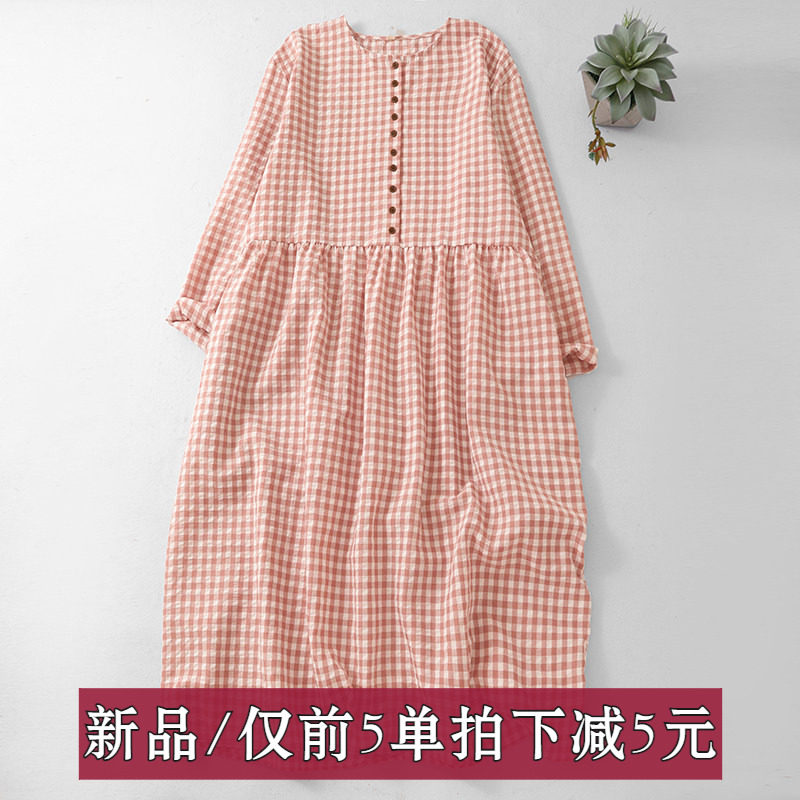 文艺时尚2026年秋季新款连衣裙