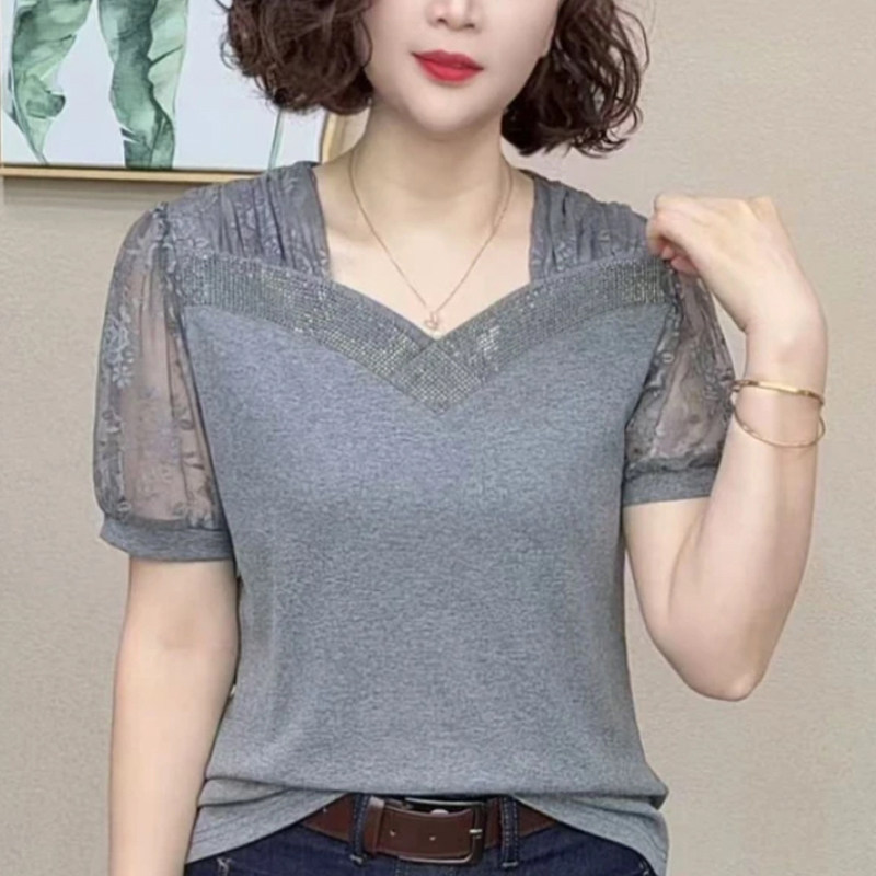 时尚女夏季方领蕾丝拼接短袖小衫