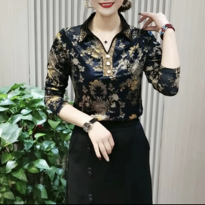 妈妈秋季丝绒印花长袖衬衫领小衫