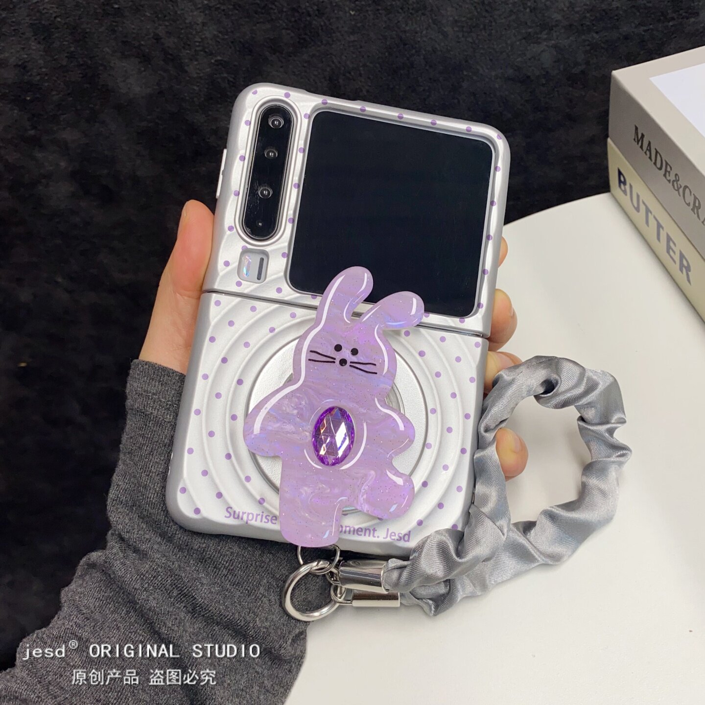 温柔紫色水钻兔子适用PuraX华为Pocket2手机壳小米MIXFlip2折叠屏N3Flip波漾磁吸三星Zflip765荣耀VFlip2支架