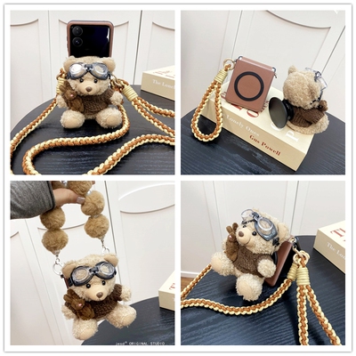 可爱飞行员毛绒小熊适用三星zflip76折叠屏手机壳n3flip新款PuraX磁吸支架华为pocket2荣耀vflip小米mixflip2