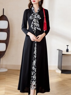 设计感连衣裙女假两件2026春季新款优雅端庄修身显瘦中长款a字裙