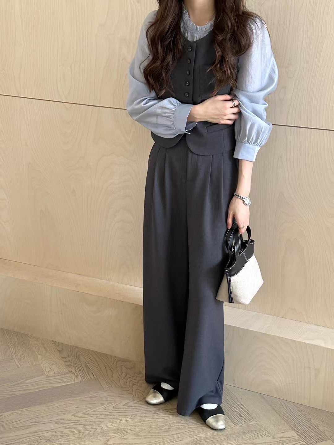 艾玛莎莎8028耳边衬衣秋新韩版时尚气质休闲套装女西装马甲三件套