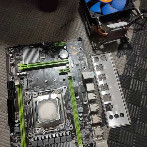 X79 PRO V2.3主板+E5-2689v3处理器套装，--议价商品