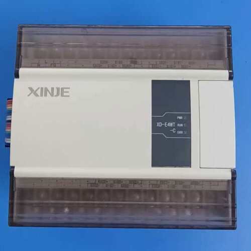 信捷XD-E4WT-C，2只，成色新，实物图。带负载测试过，--议价商品