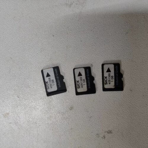 SD存储卡4051366 1GB 读写器/--议价商品