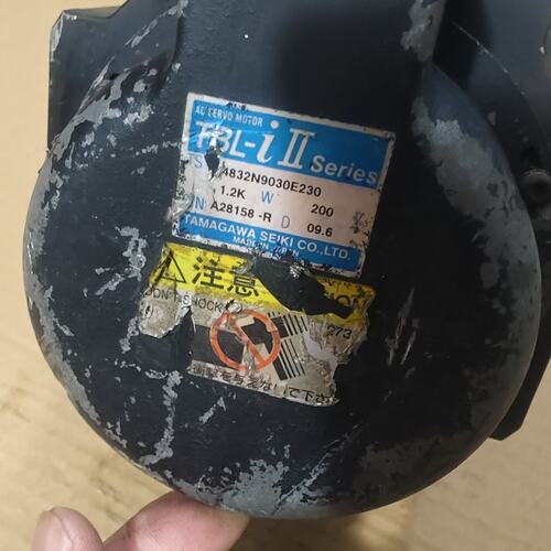 TS4832N9030E230 多摩川伺服电机，1.2KW--议价商品