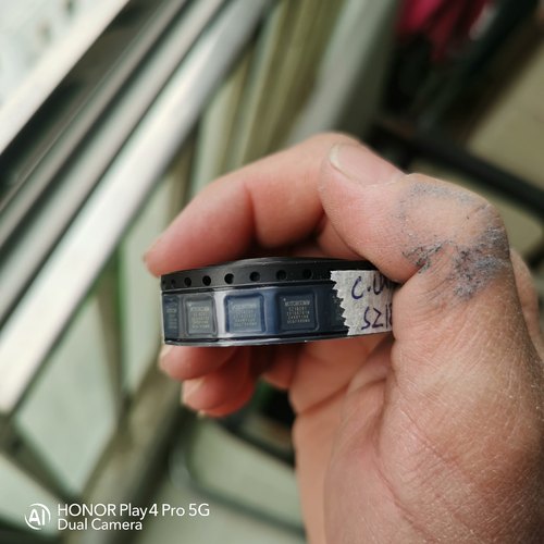 全新原装IC，MOTOROOMM SZ18201 数-议价商品