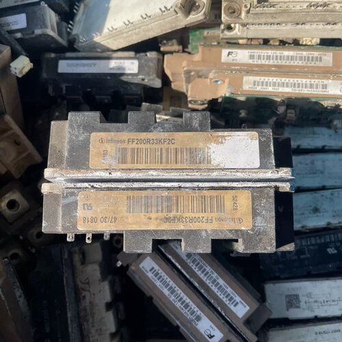 FF200R33KF2C。DlM200PHM33-F076成--议价商品