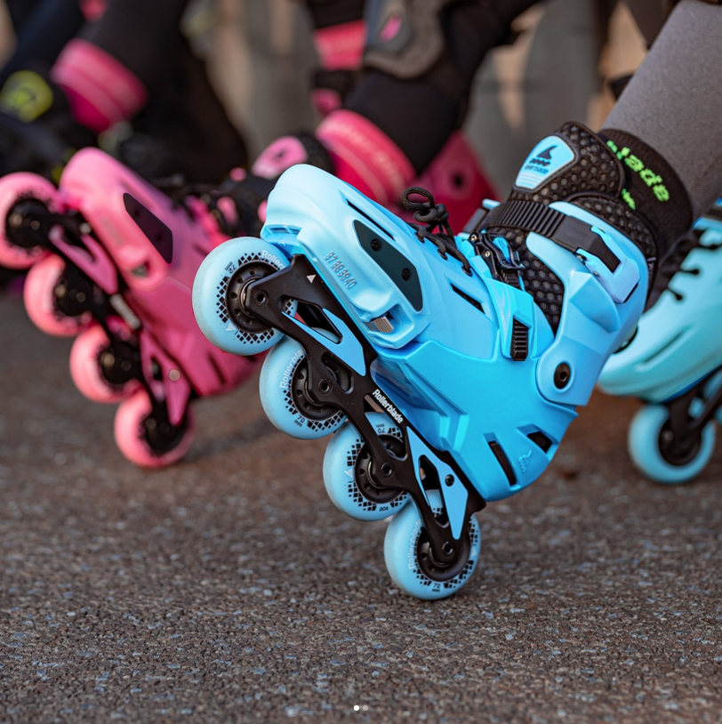 Rollerblade儿童轮滑鞋初学男女小童可调平花专业旱冰鞋报班APEX