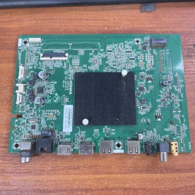 拆机原装康佳70E8液晶主板