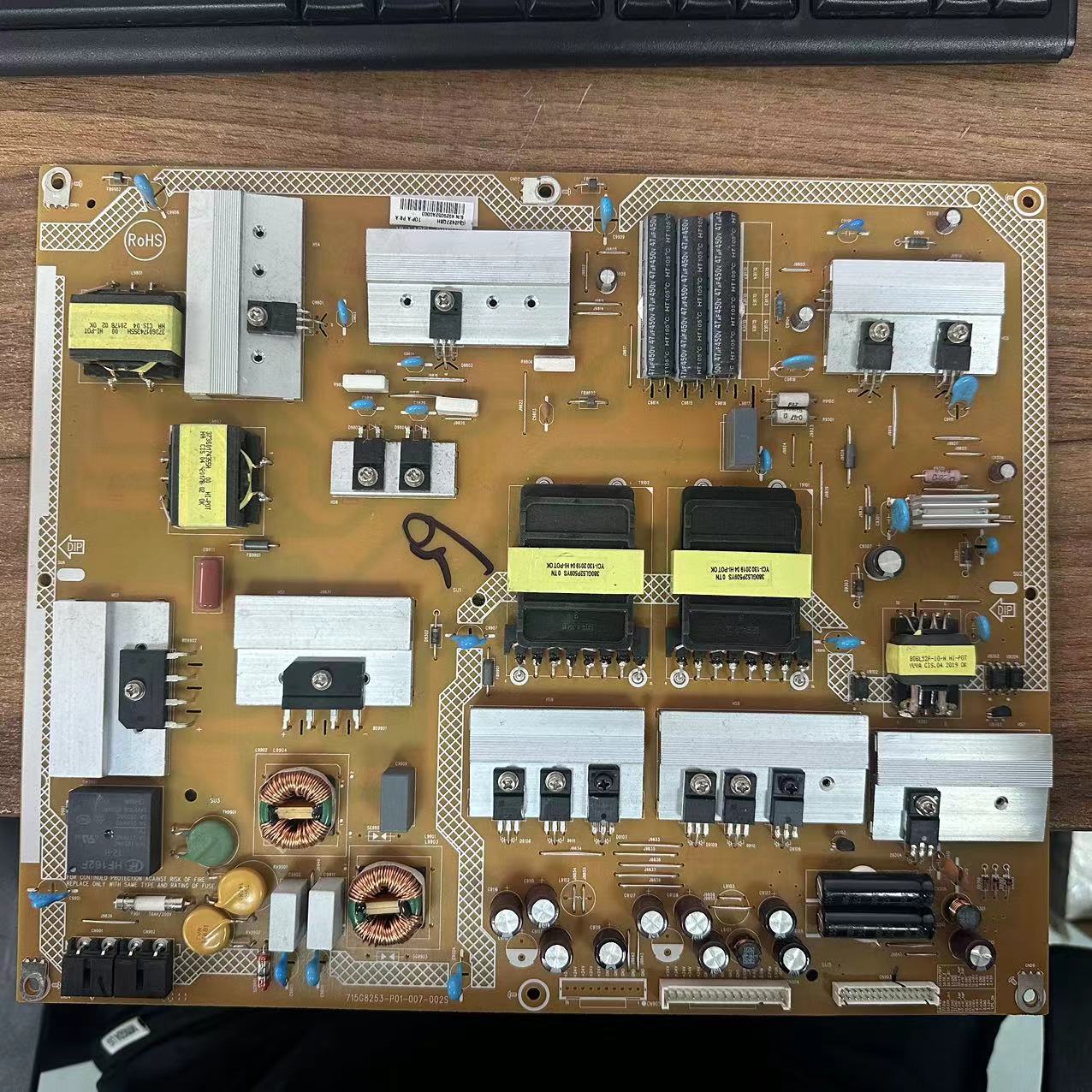 电源板715G8253-P01-007-002S