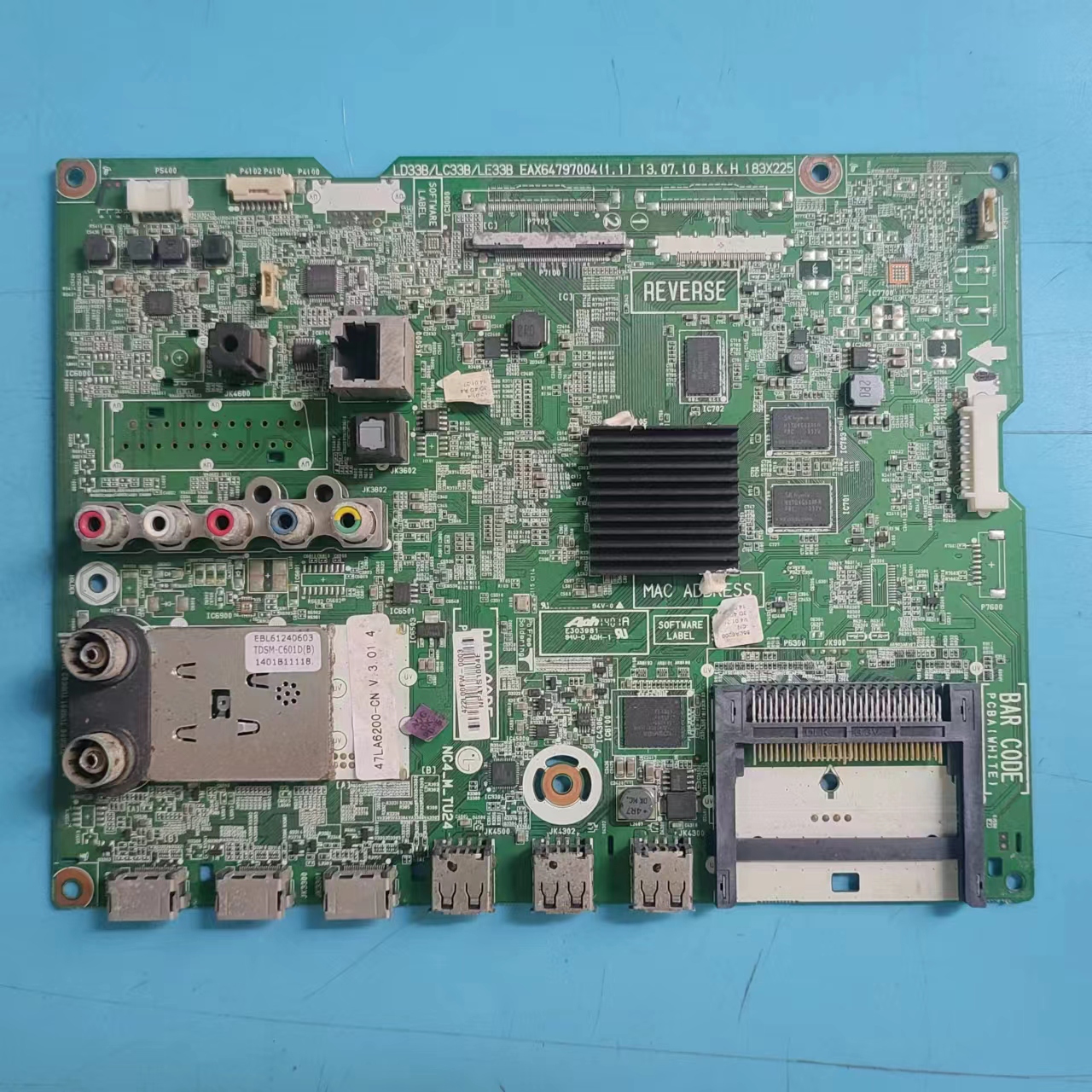 原装LG47LA6200-CN主板实物图