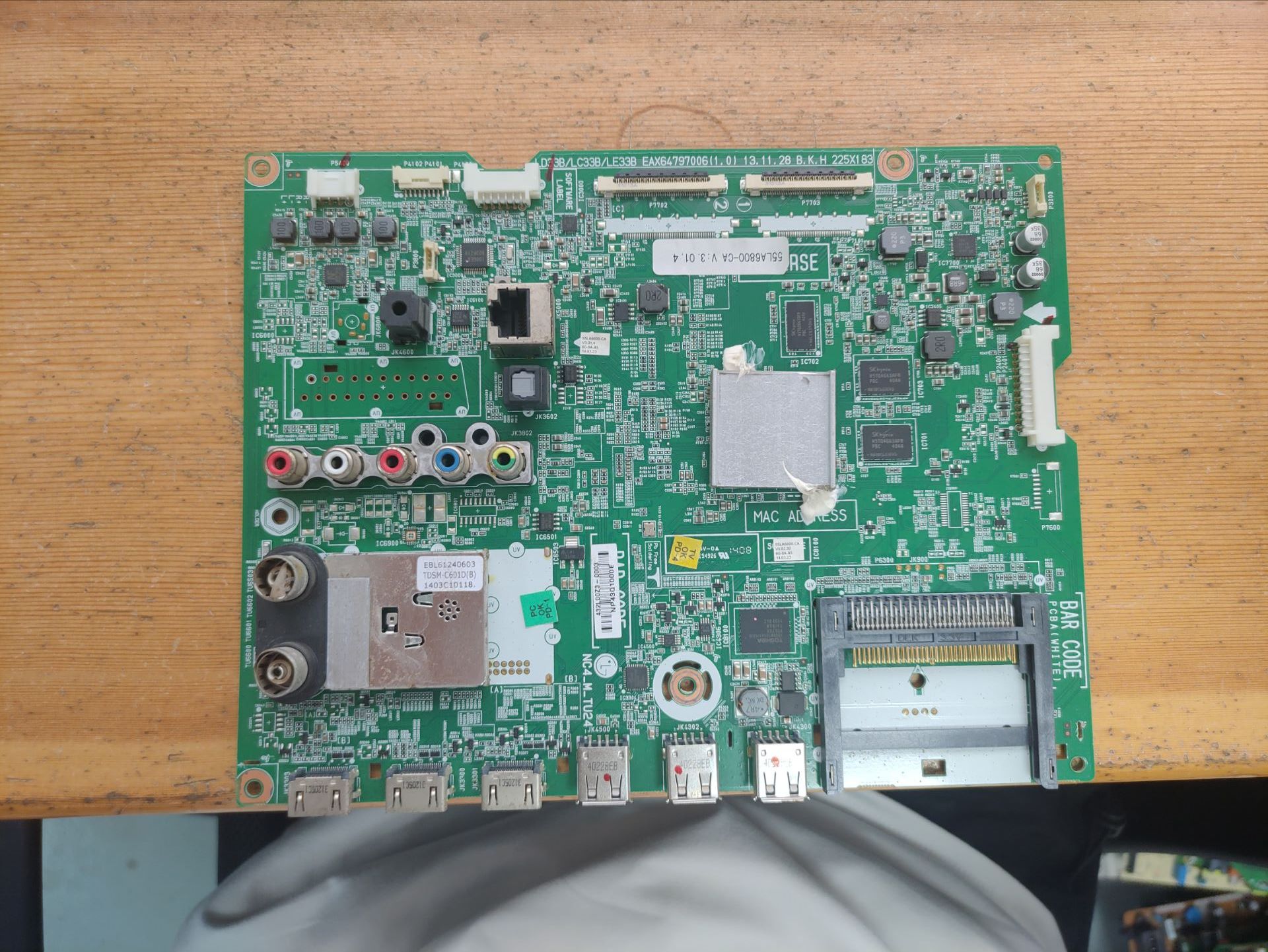 原装LG55LA6800-CA主板EAX647