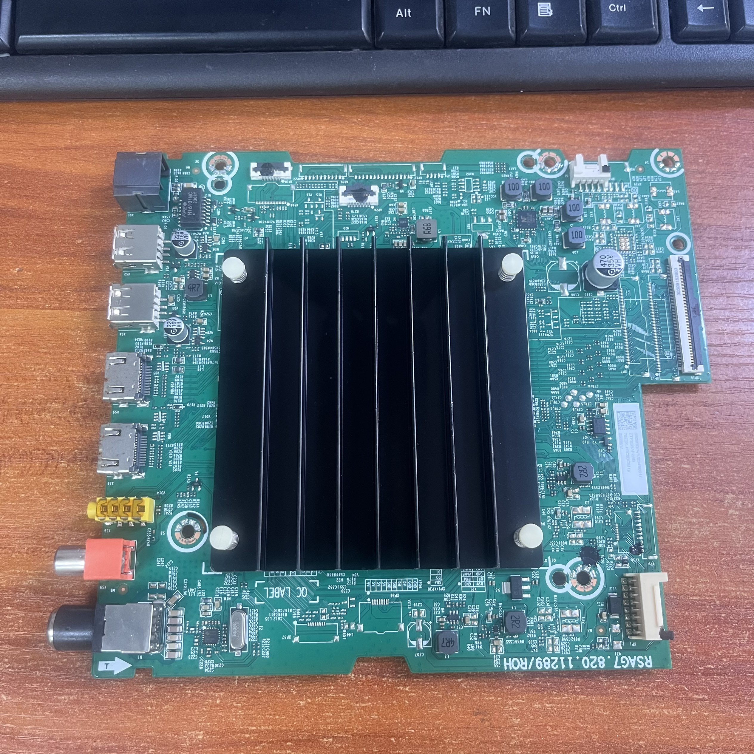 电视主板RSAG7.820.11289屏HD750