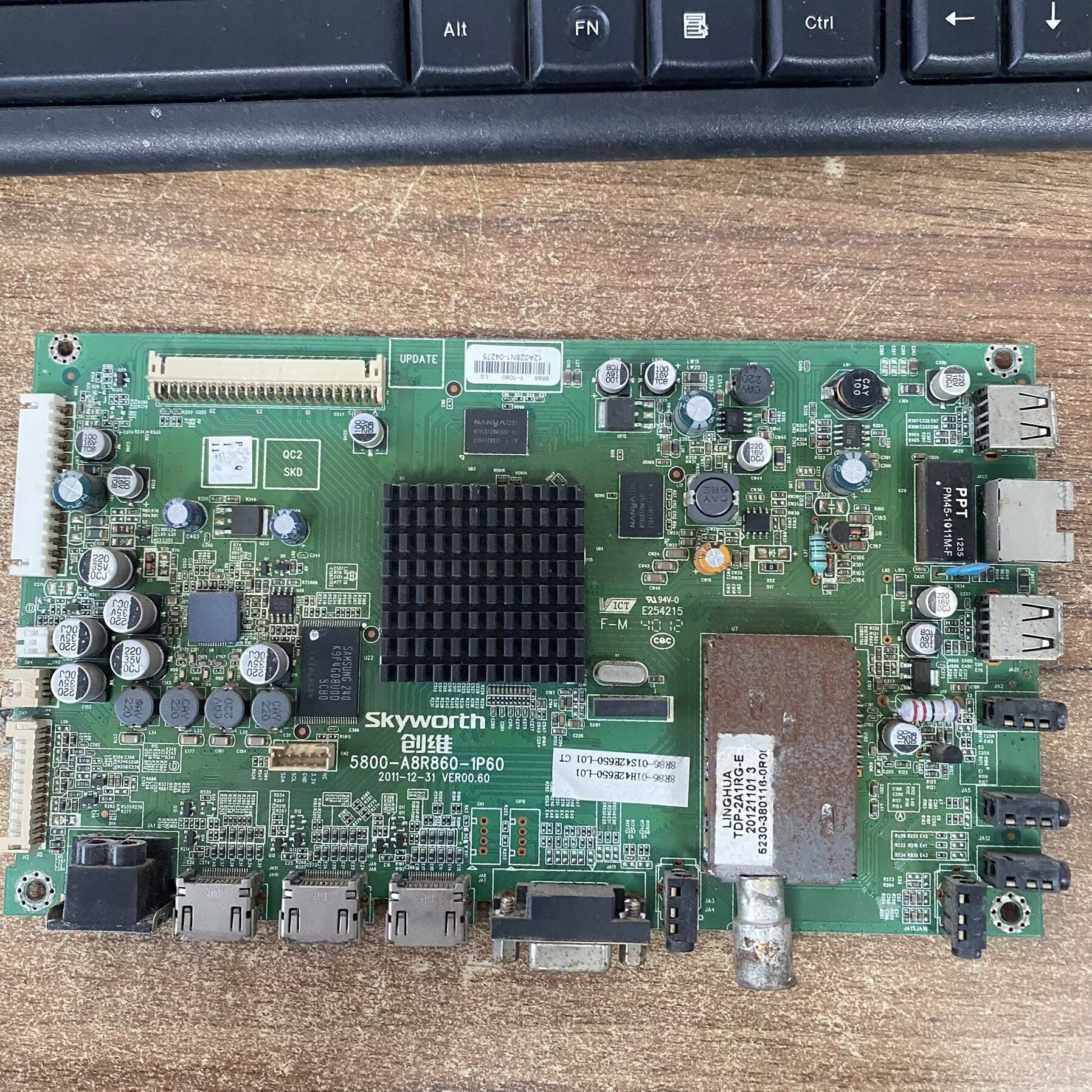 创维42E650E电视主板5800-A8R86