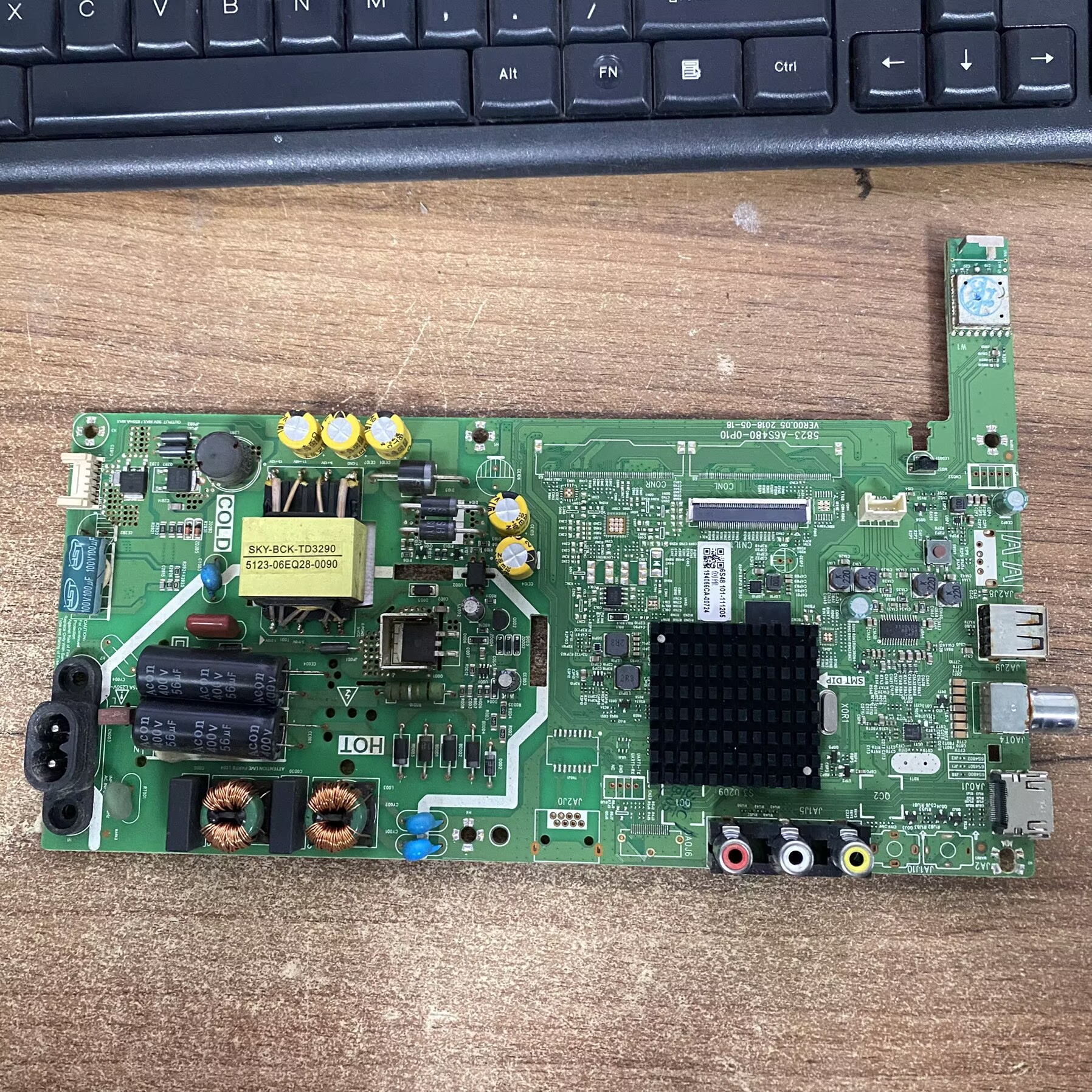 创维40E1C/40X6主板5823-A6S48