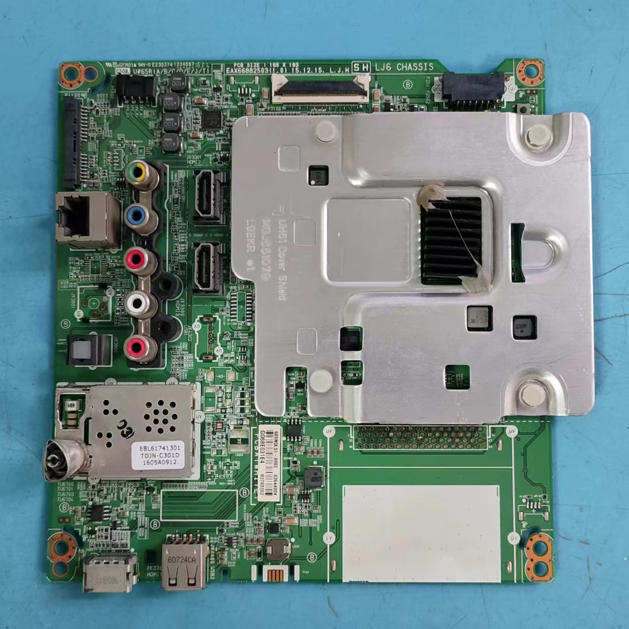 原装LG55UH6150-CB主板实物图